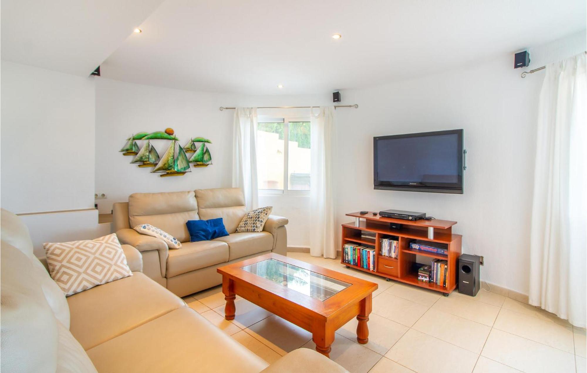 Beautiful Home In Gran Alacant With Kitchen ซานตาโปลา ภายนอก รูปภาพ